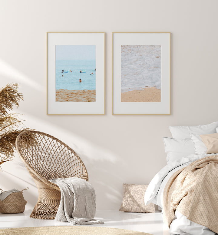 beach surf themed wall art in bedroom